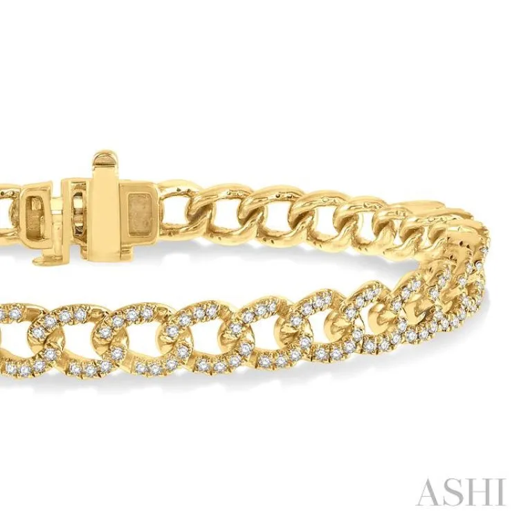 1 1/2 Ctw Round Cut Diamond Curb Bracelet in 14K Yellow Gold