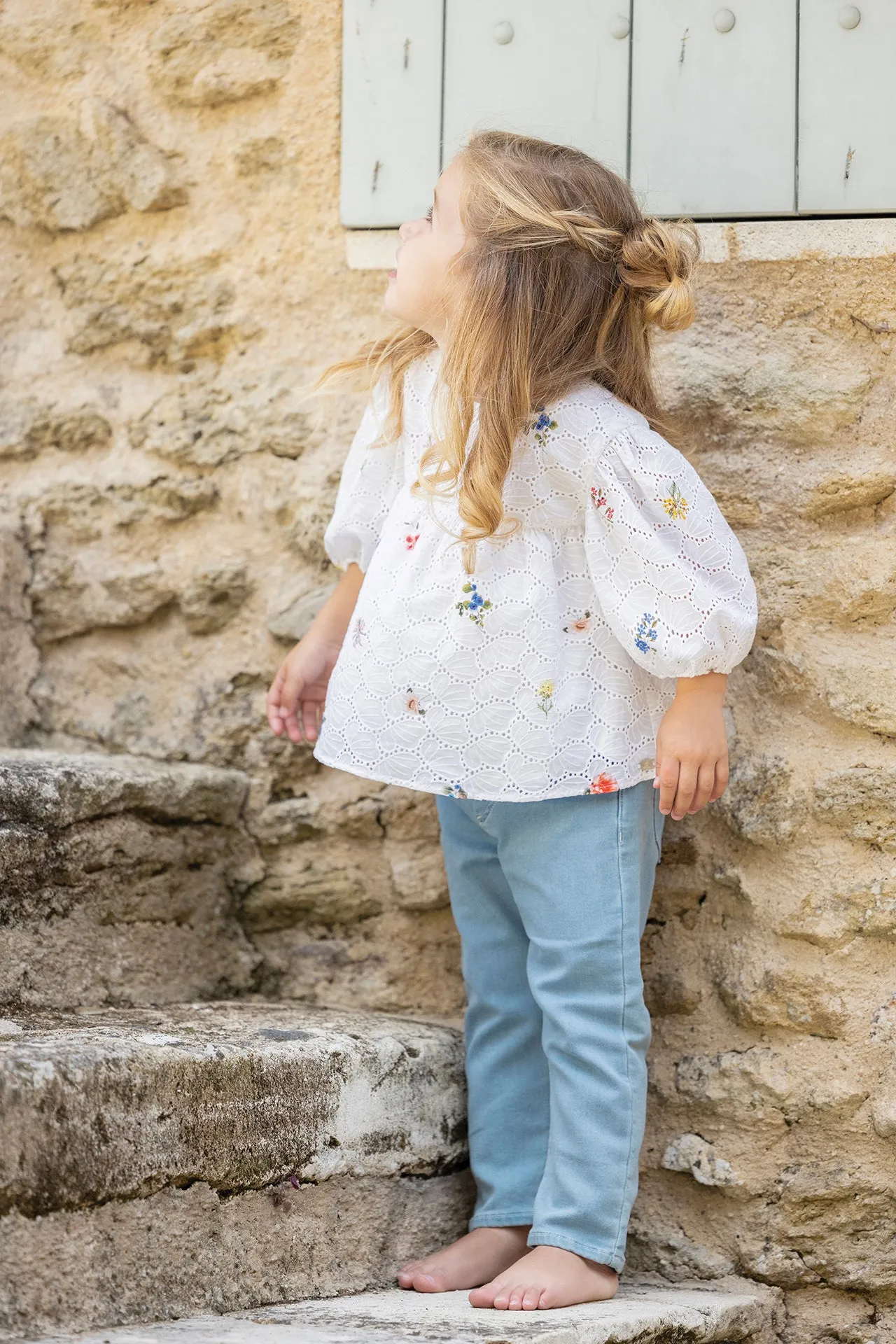 Blouse - White Flower Embroidery