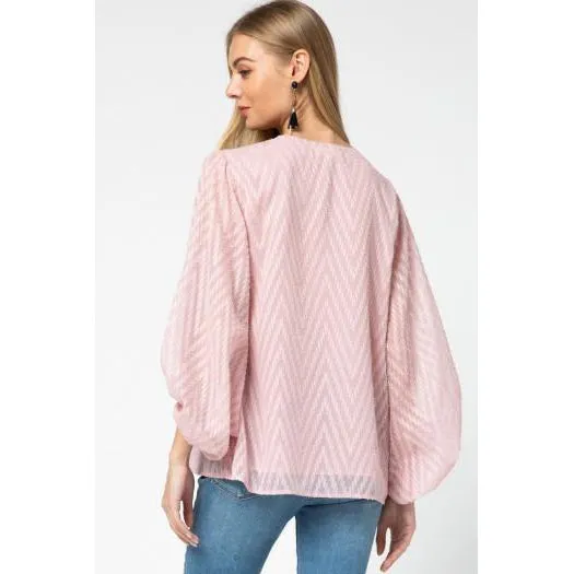 Entro Chevron Print V-Neck Top - Blush