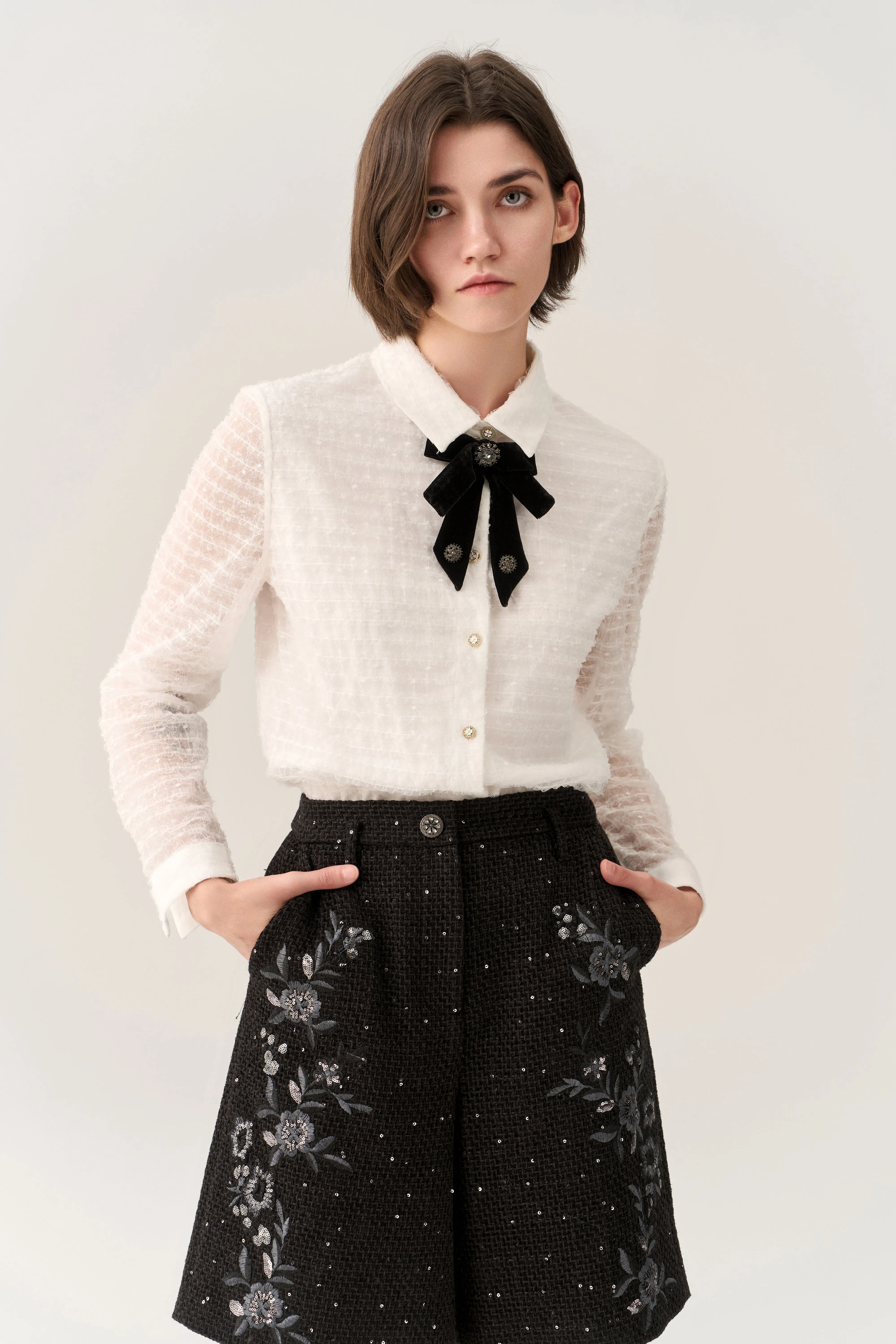 Noble Bow-Detail Lace Blouse