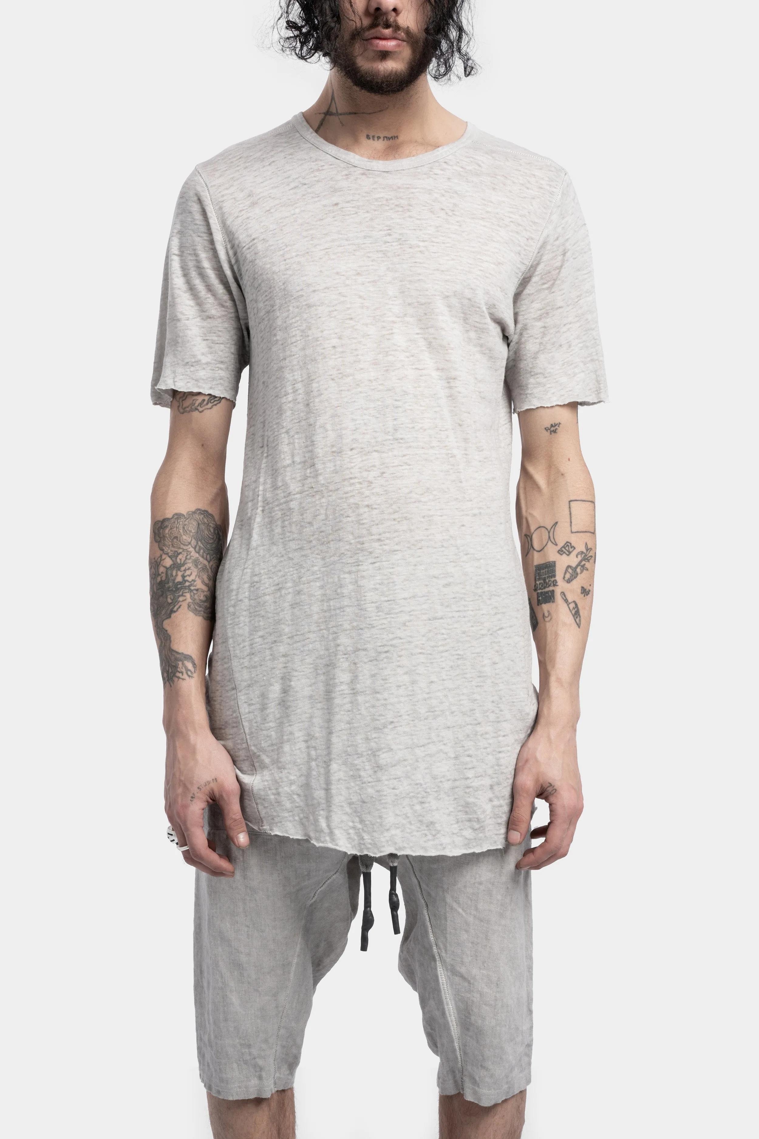 Staple spine detail linen t-shirt, Alu